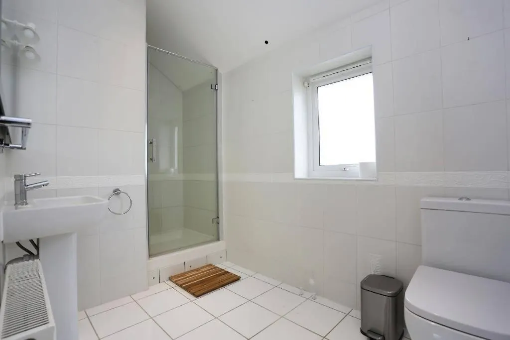 Holiday home Bournecoast: Home With Snug-Games Room-Garden-3114 Bournemouth United Kingdom